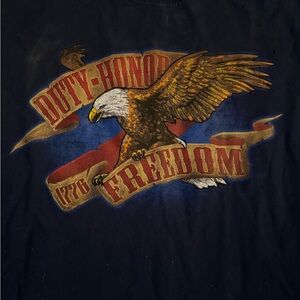 Men's Navy Blue Graphic T-Shirt